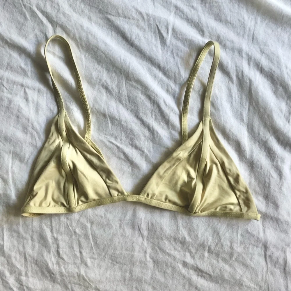 FRANKIES BIKINIS Valentina Triangle Bikini Top in Pastel Yellow L